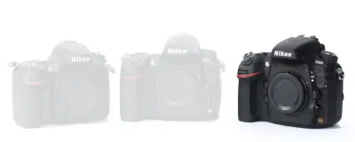 D8001