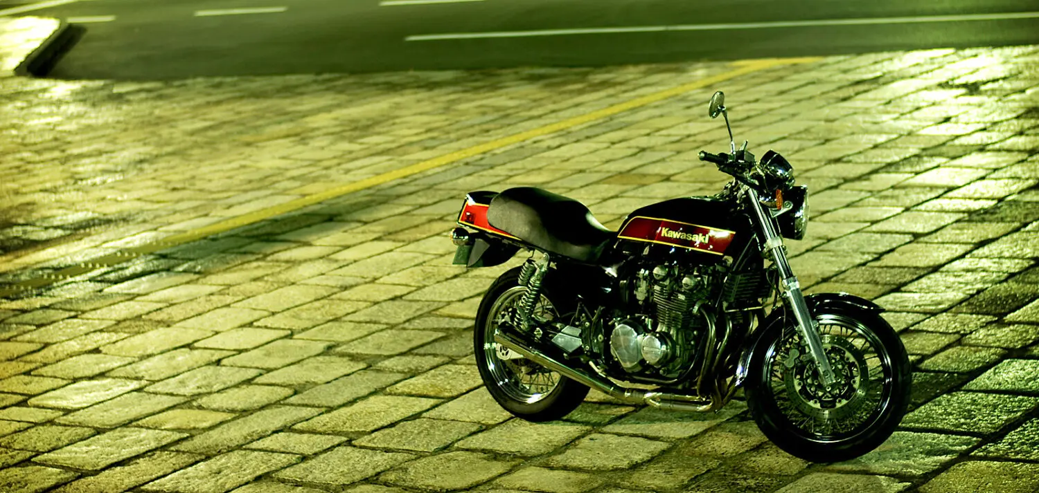 kawasaki_zepyer750rs3