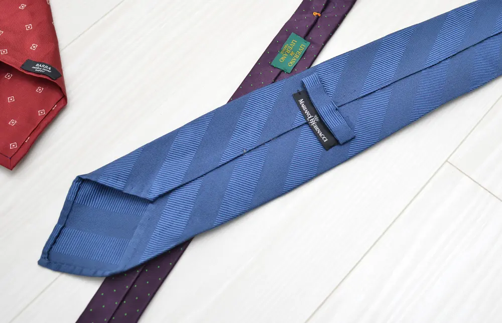 【極美品】LIVERANO LIVERANO ネクタイ 極美品】LIVERANO LIVERANO ネクタイ リヴェラーノ