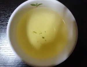 CLfqnpkVEAAV9L3_orig